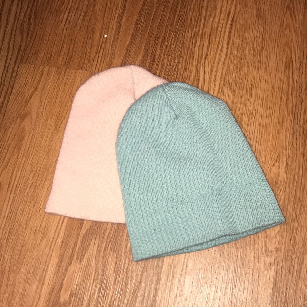 Hollister beanies